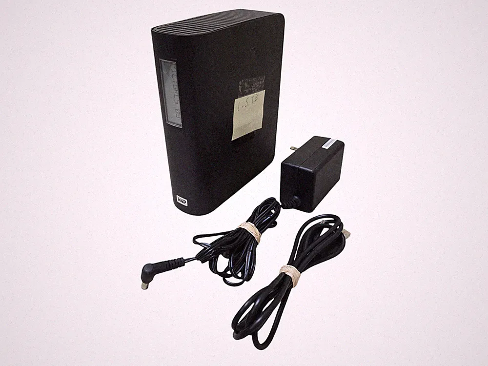 My Book Western Digital WDBAAH0010HCH-00 1.5TB USB External Hard Drive