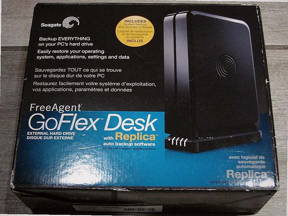 NEW/NIB Black Seagate FreeAgent GoFlex Desk 2tb hard drive 2.0 USB