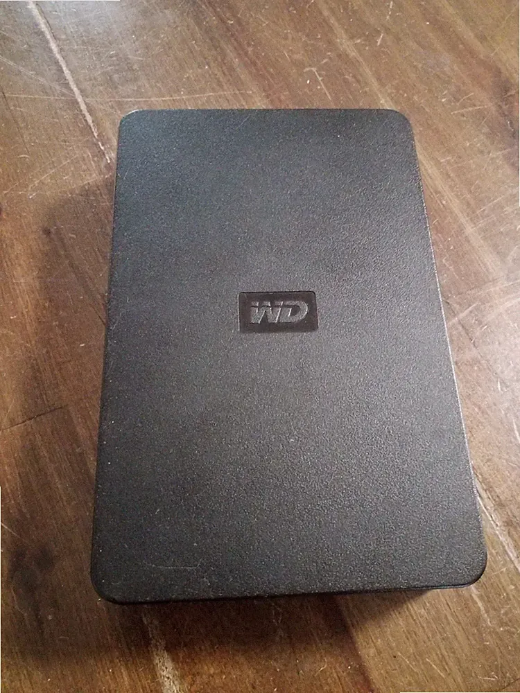 WD Elements 1.5 TB External Hard Drive Storage Backup WDBAAU0015HBK-01